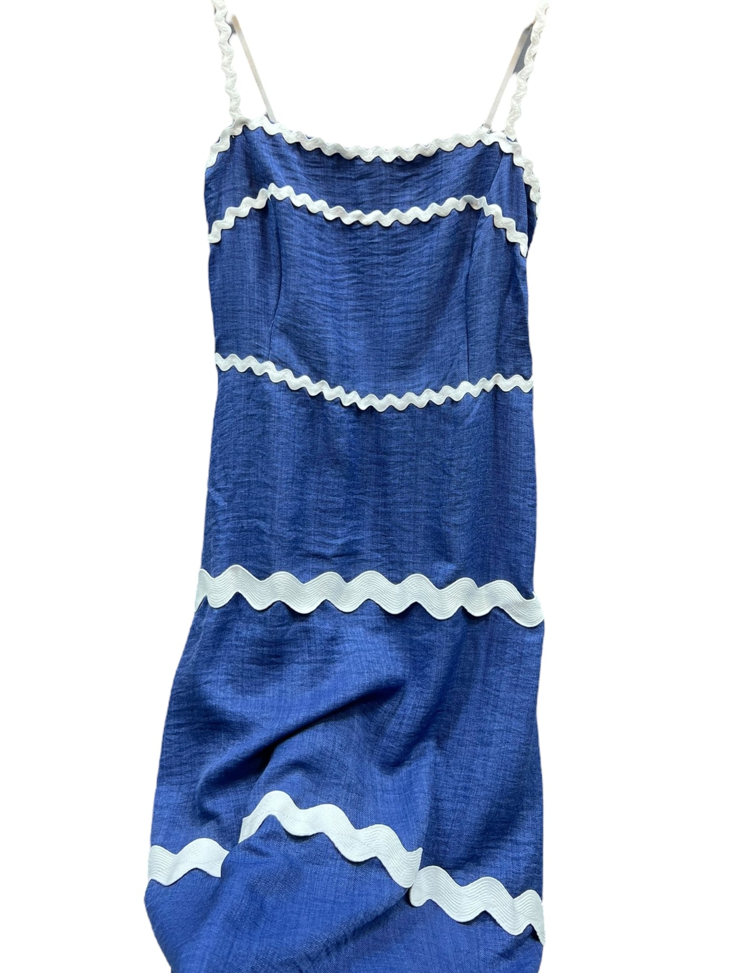 Women’s strapless shirred dress