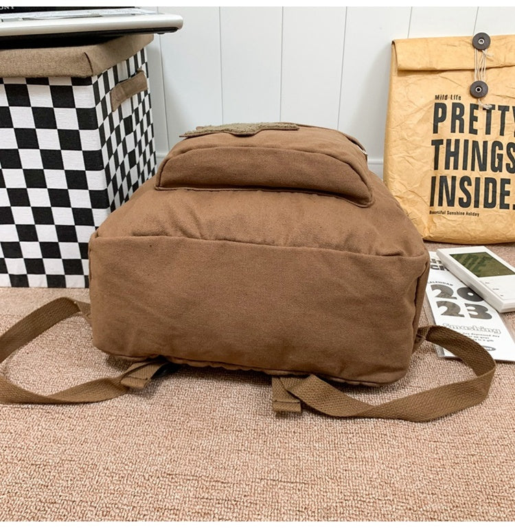 Backpack Personality Of Female College  Students