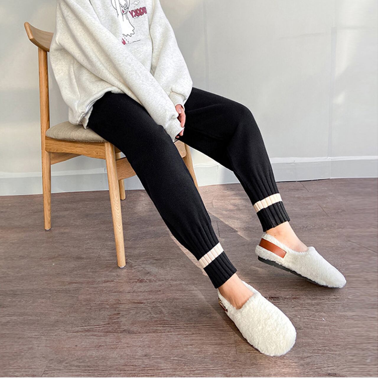 Women's Woolen Knitted Sweatpants Winter Wide-Leg Joggers with Ankle Banded Cuffs, Sports Pants Casual Trousers